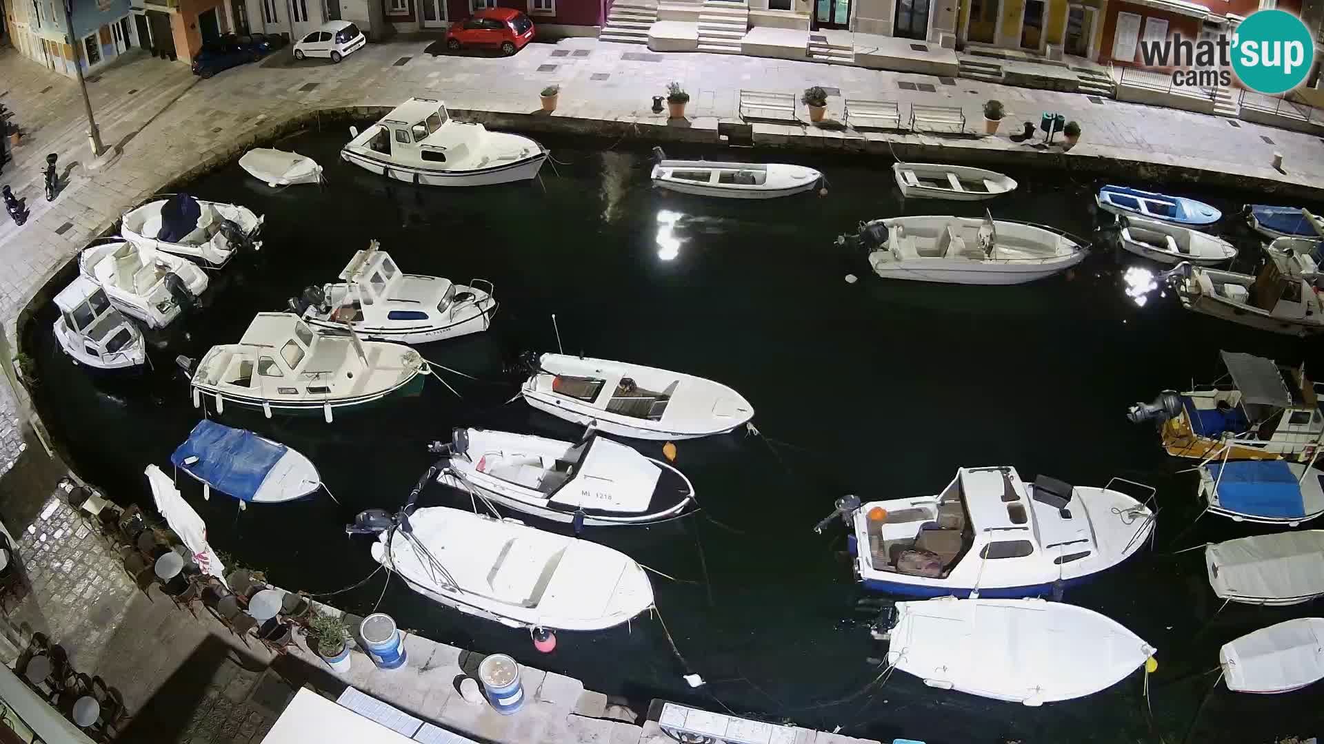 Veli Lošinj spletna kamera – trg