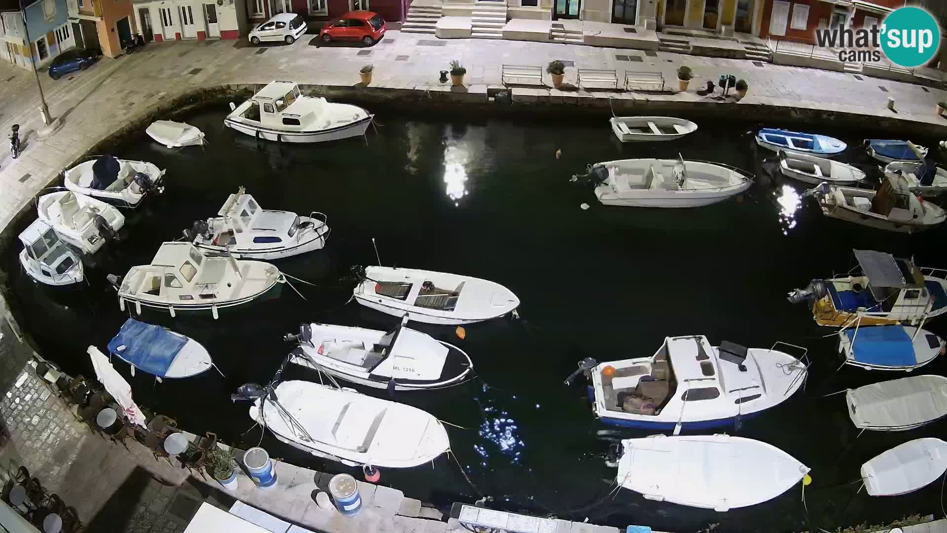 Veli Lošinj web kamera – trgič