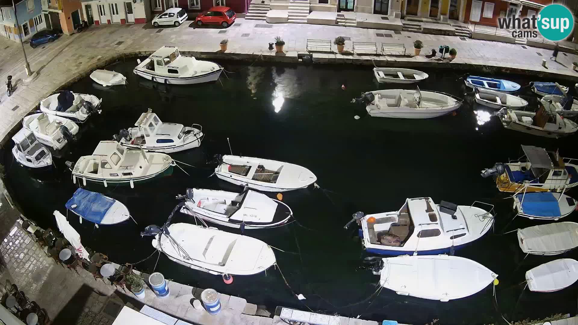 Veli Lošinj web kamera – trgič