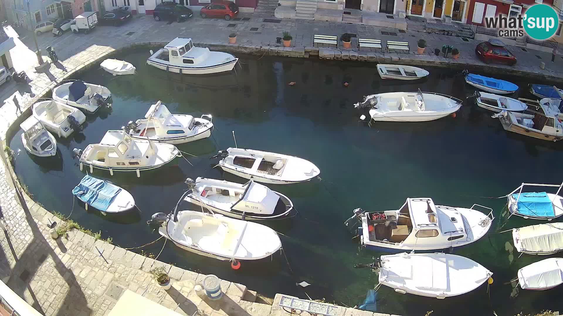 Veli Lošinj web kamera – trgič