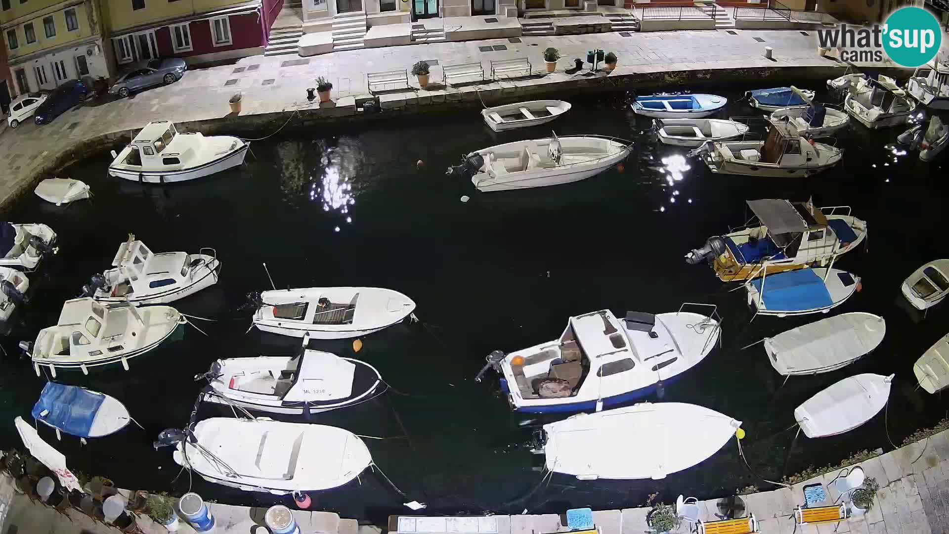 Veli Lošinj web kamera – trgič