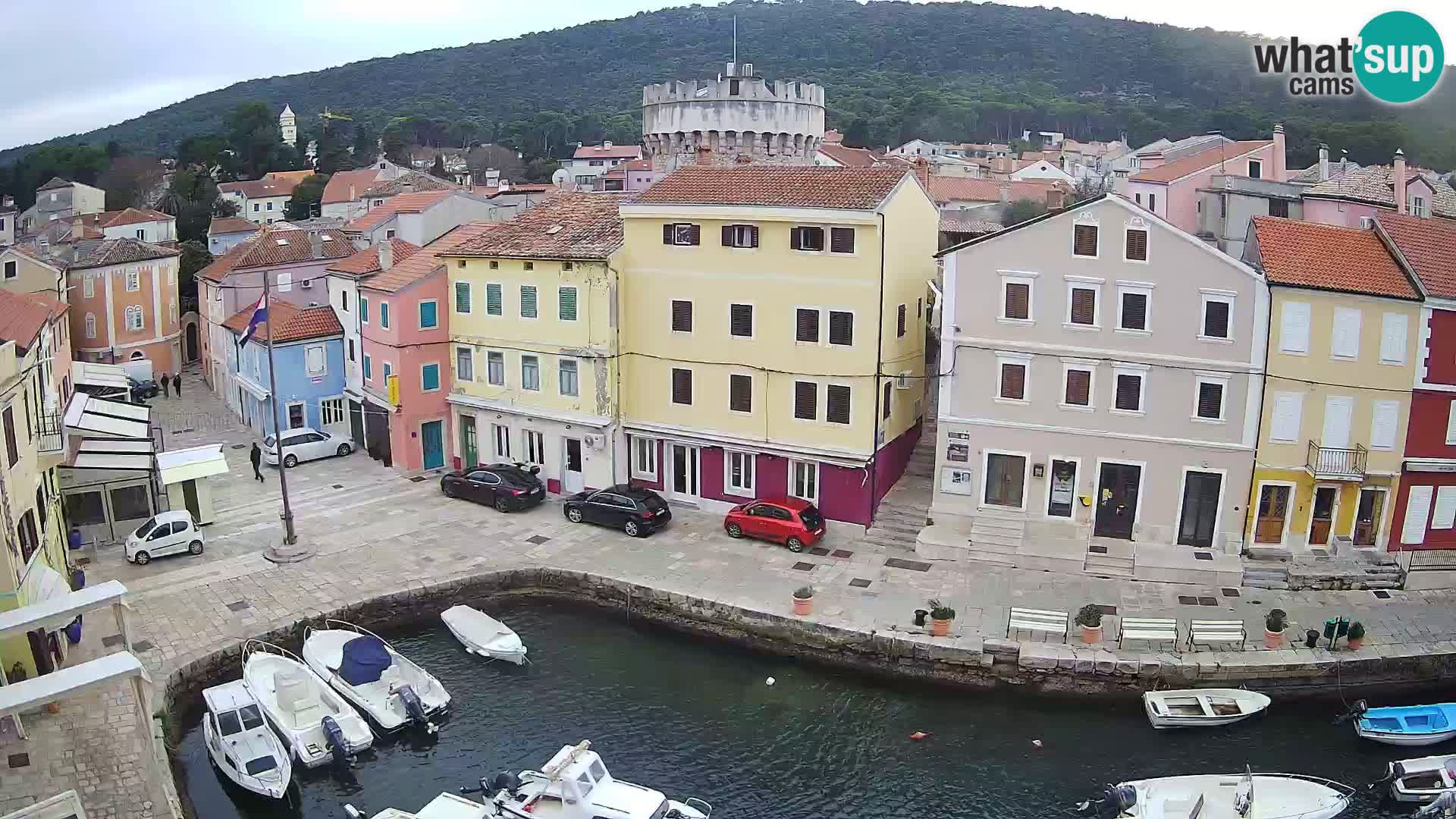 Veli Lošinj web kamera – trgič
