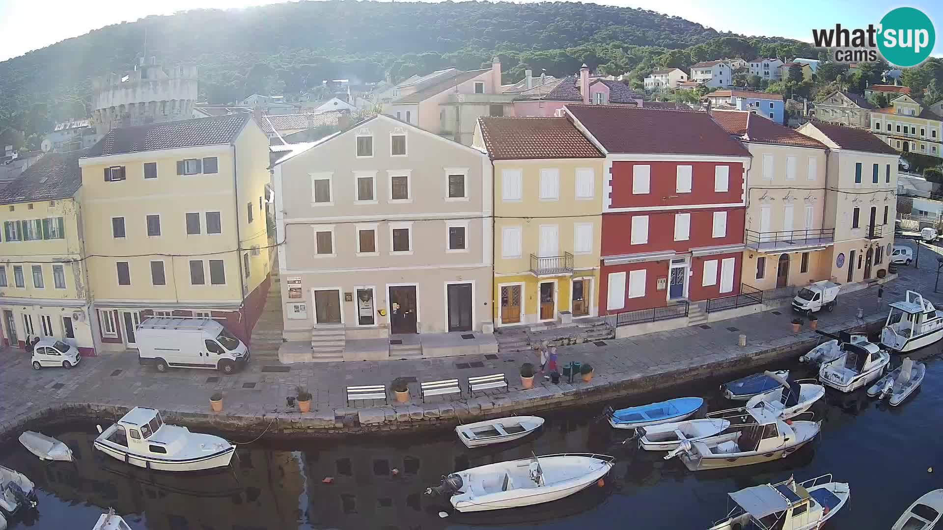 Veli Lošinj web kamera – trgič