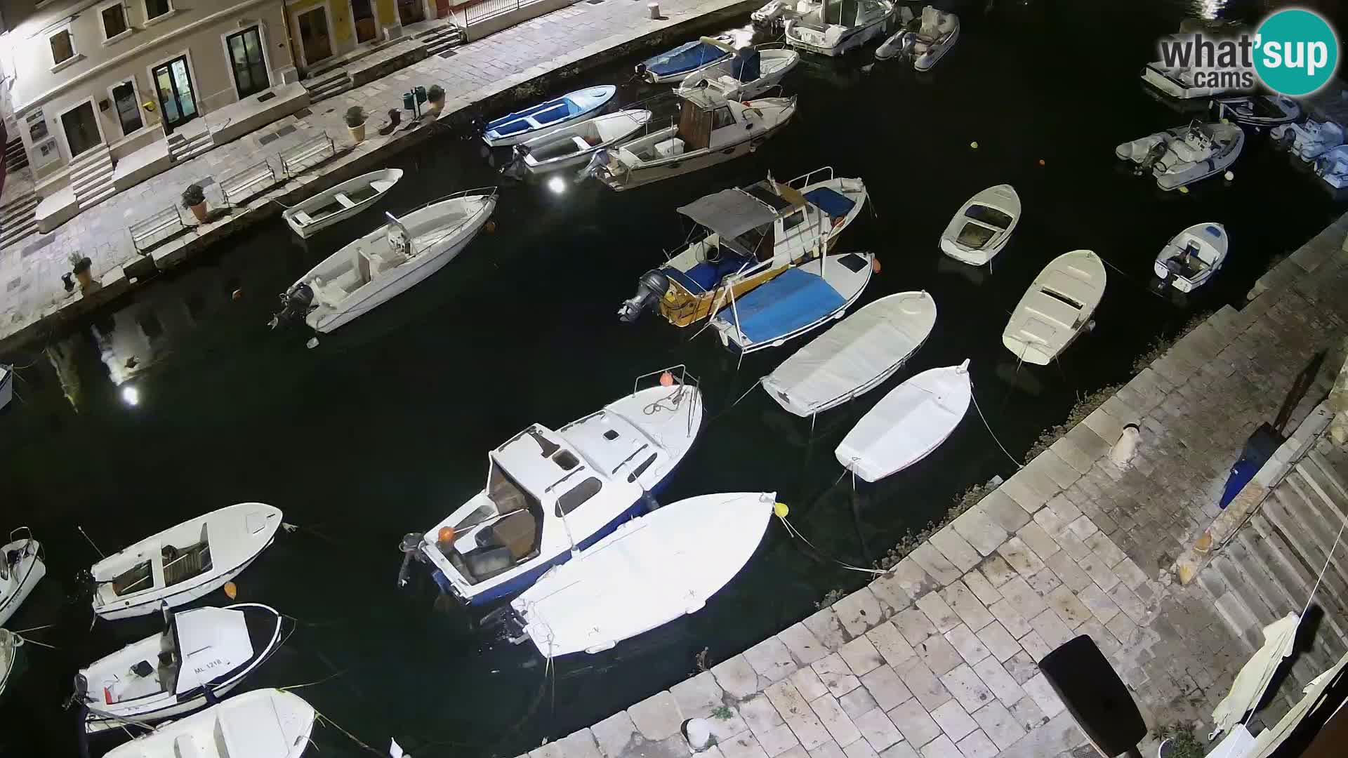 Veli Lošinj web kamera – trgič