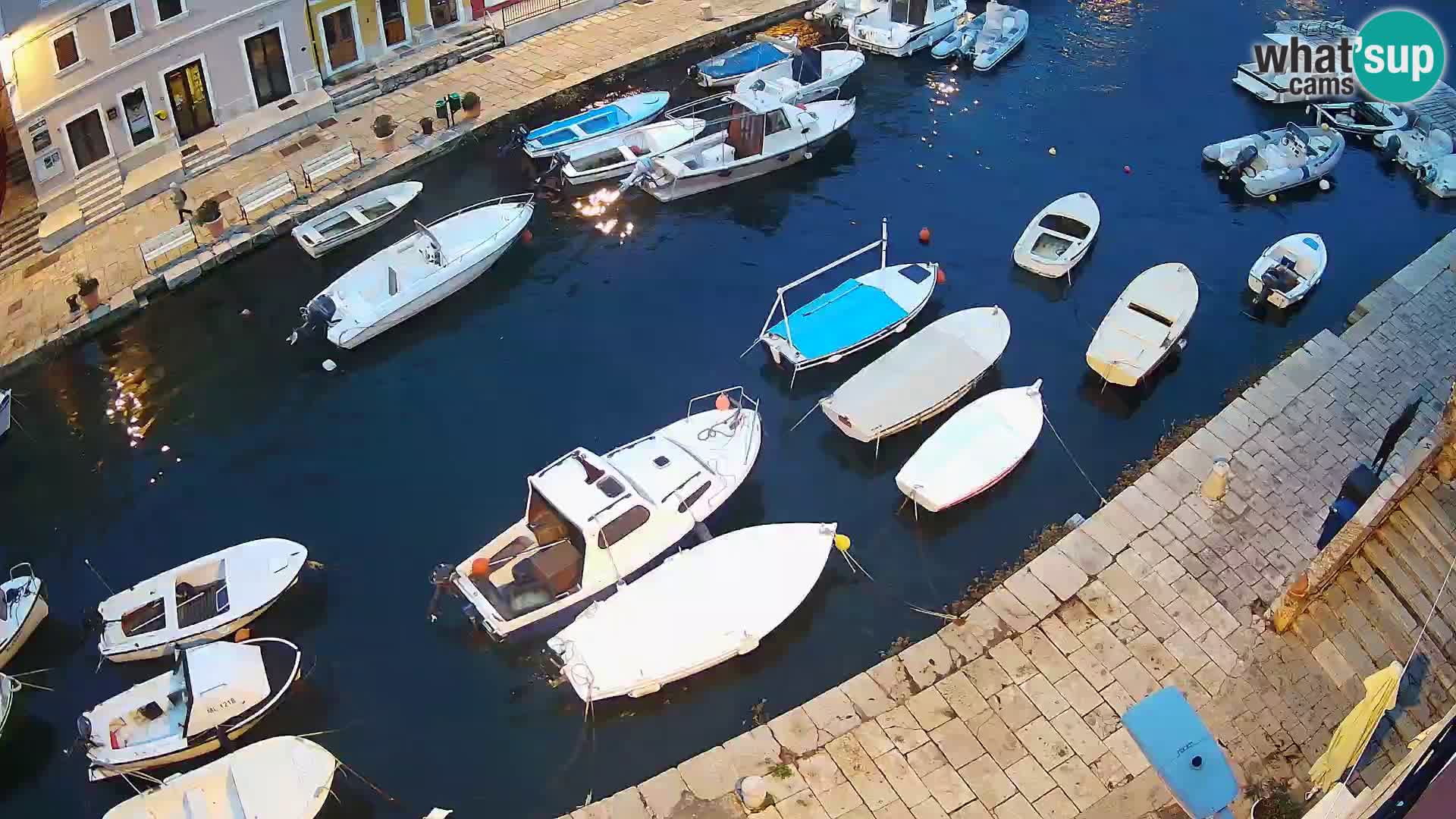 Veli Lošinj camera en vivo – plaza
