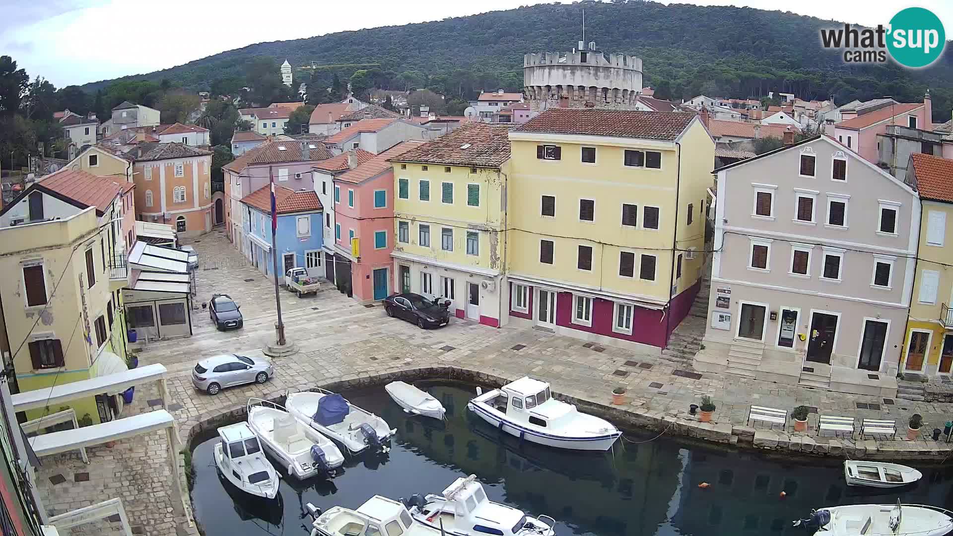 Veli Lošinj web kamera – trgič