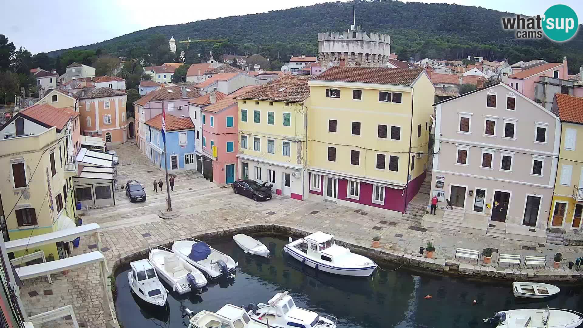Veli Lošinj camera en vivo – plaza