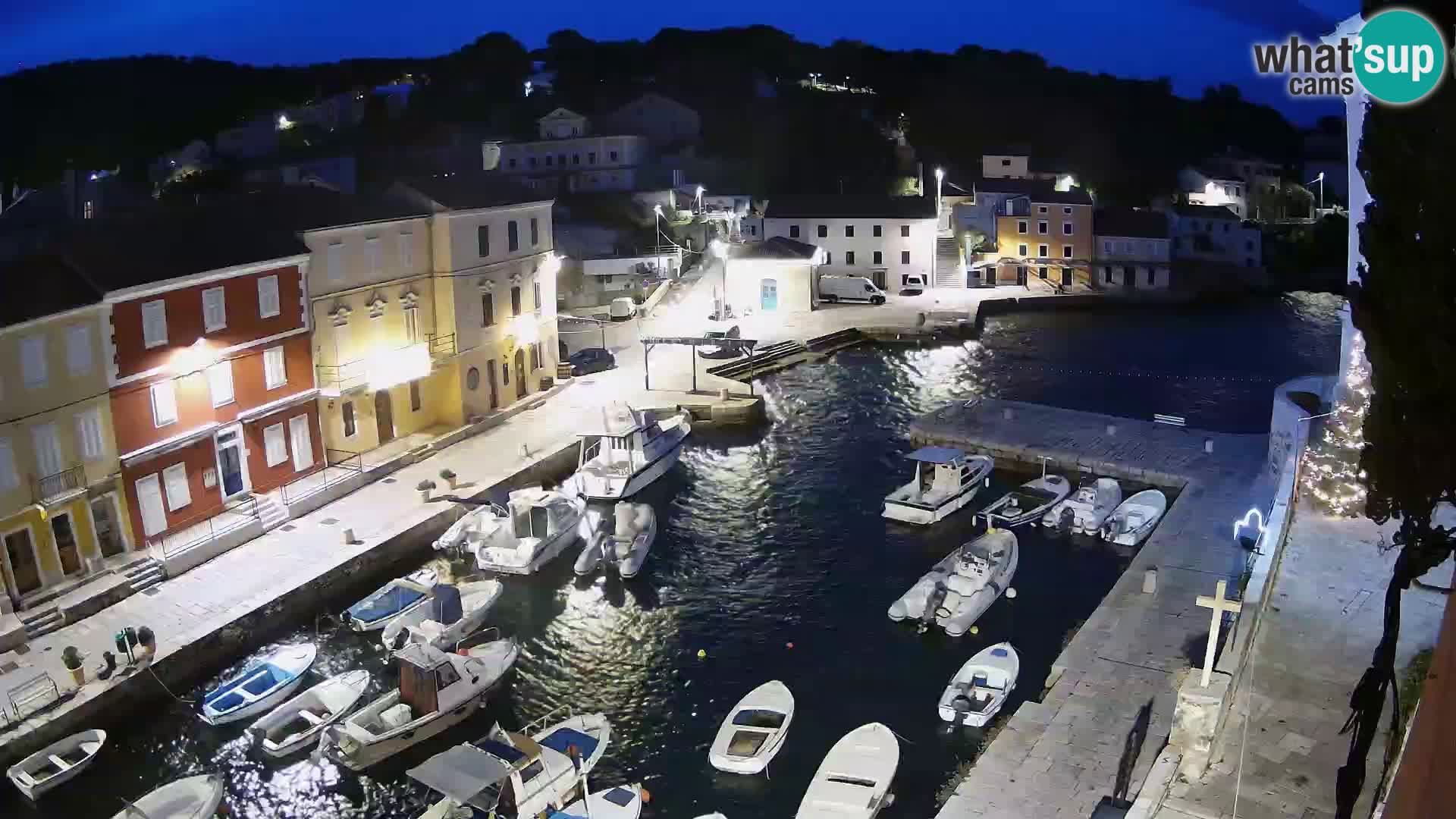 Veli Lošinj camera en vivo – plaza