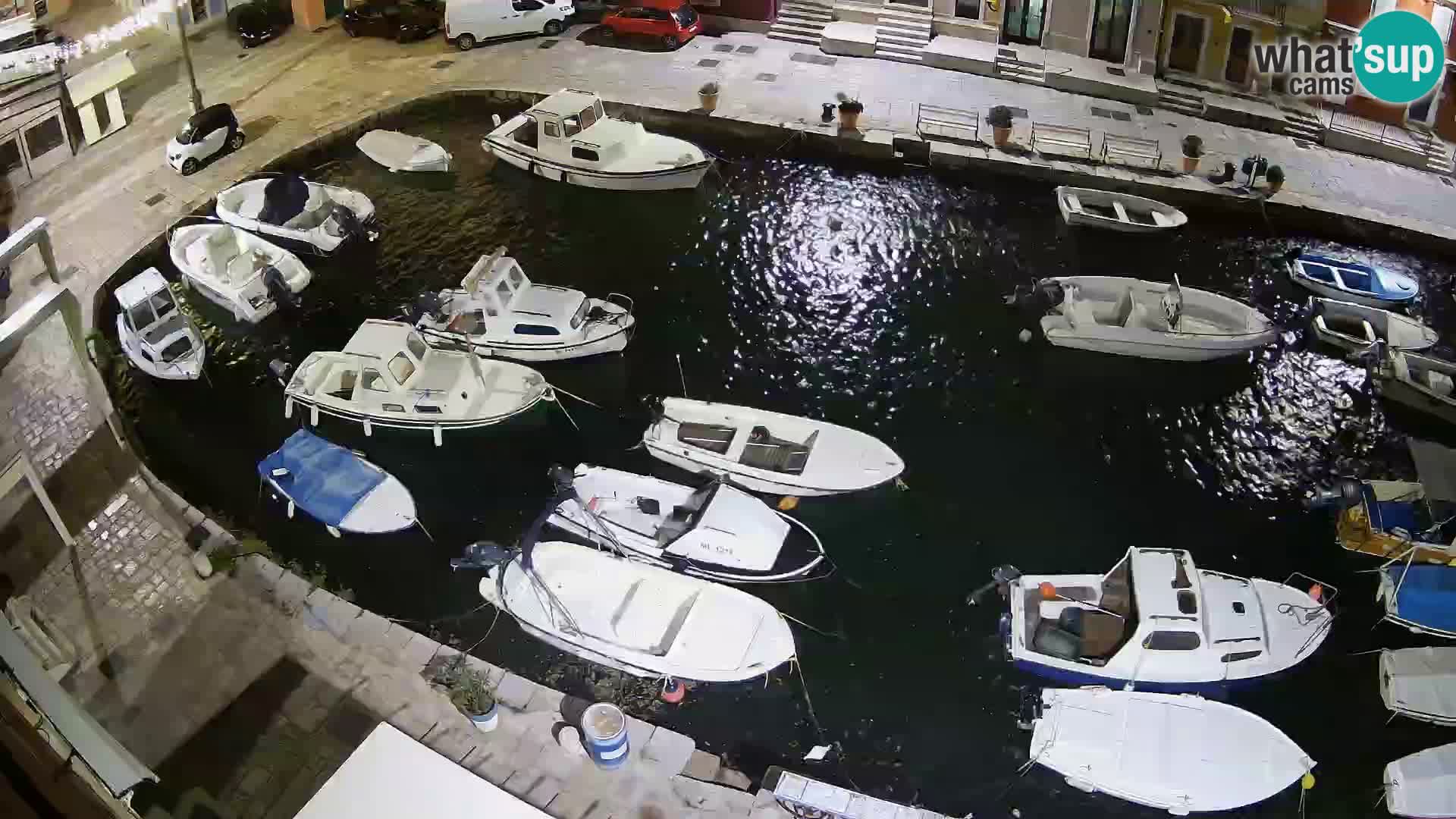 Veli Lošinj web kamera – trgič