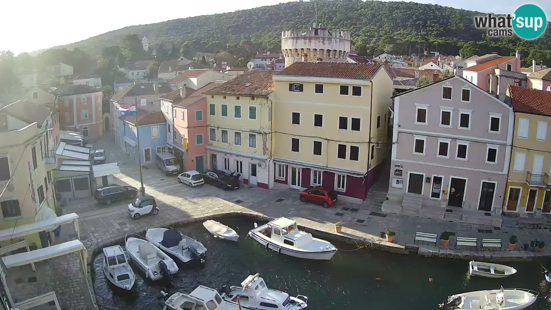 Veli Lošinj web kamera – trgič