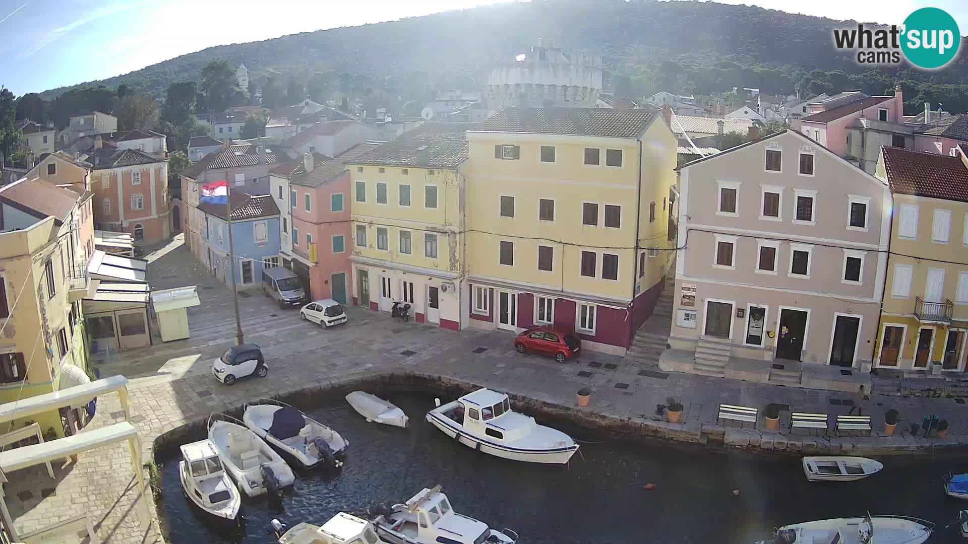 Veli Lošinj camera en vivo – plaza