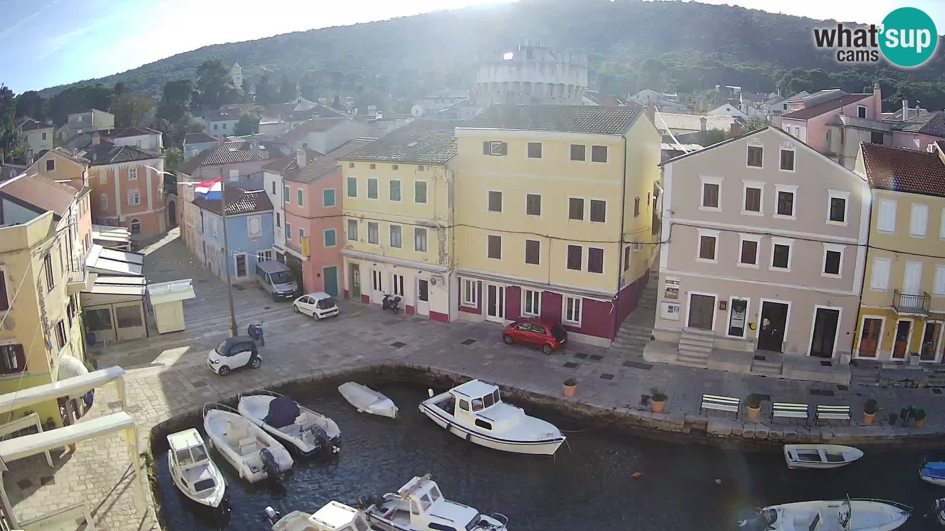 Veli Lošinj livecam – Carre