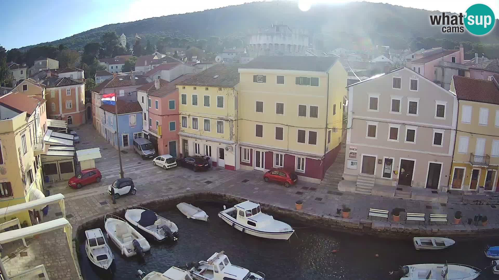 Veli Lošinj camera en vivo – plaza