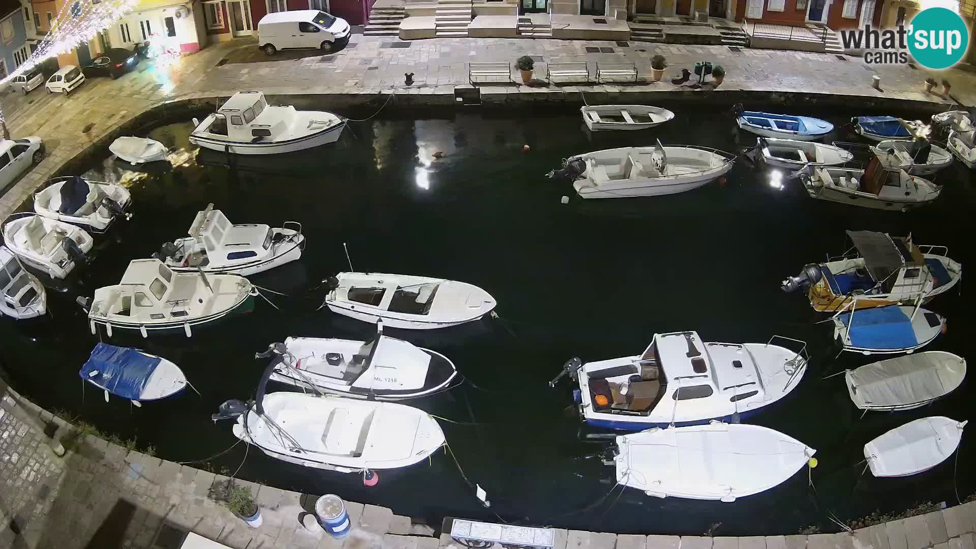 Veli Lošinj web kamera – trgič