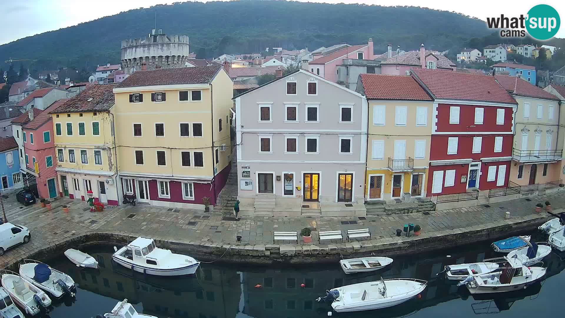 Veli Lošinj web kamera – trgič
