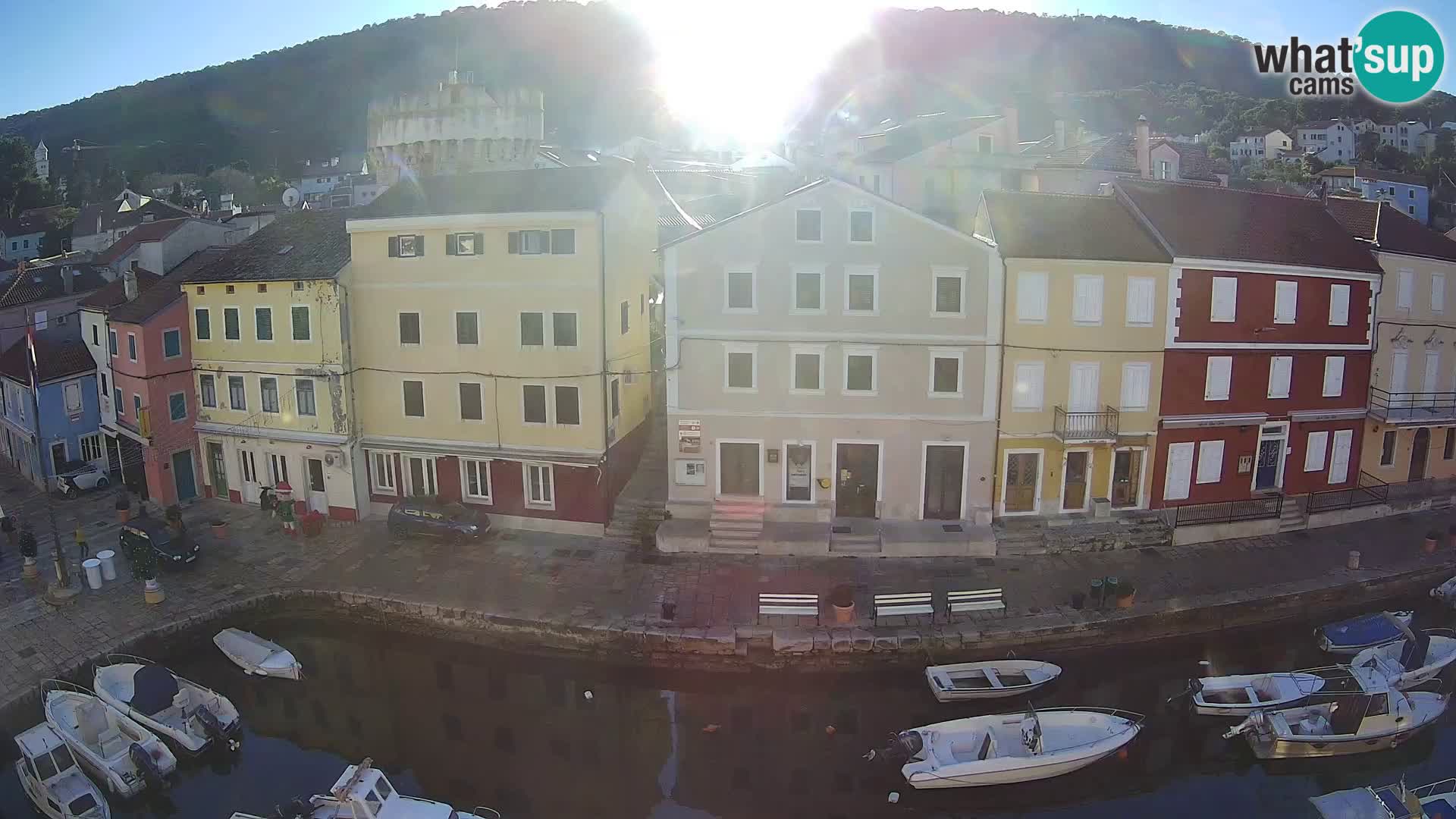 Veli Lošinj camera en vivo – plaza