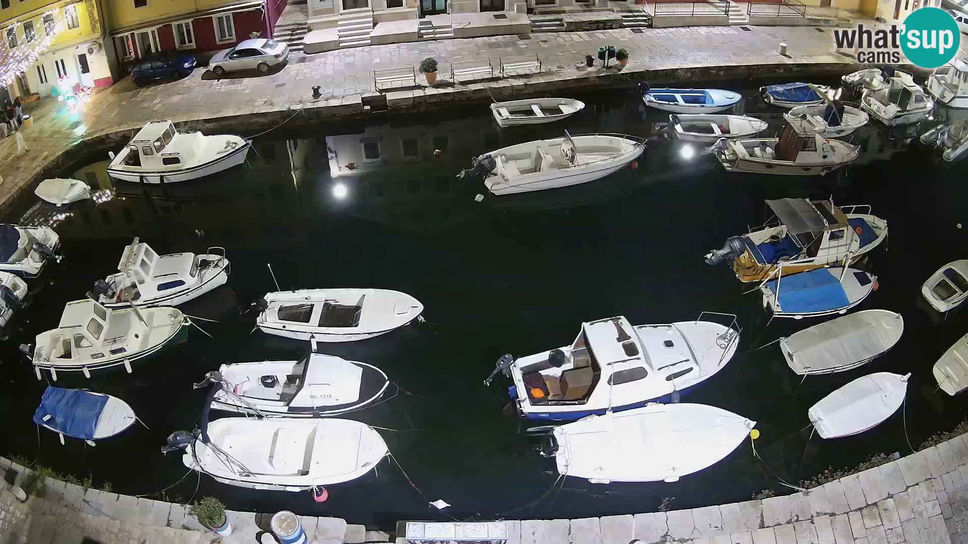 Veli Lošinj web kamera – trgič