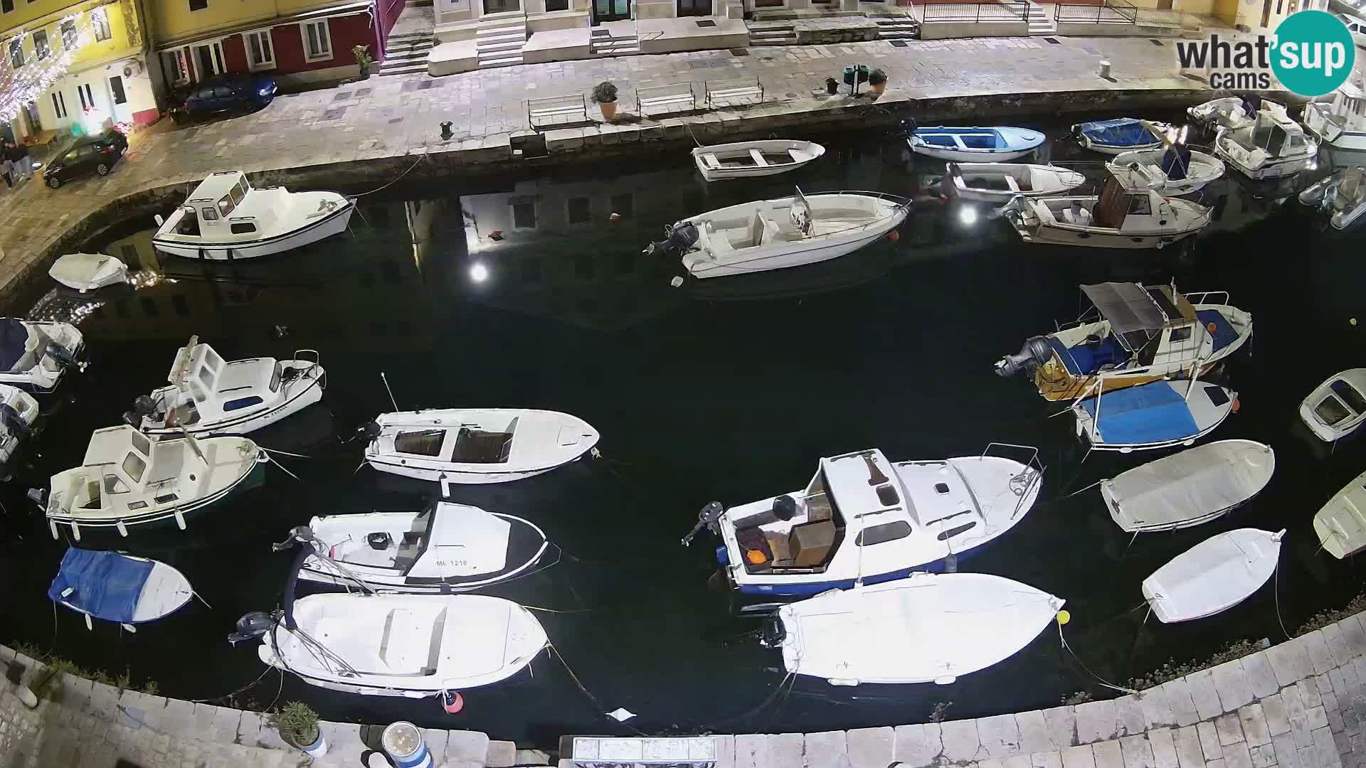 Veli Lošinj web kamera – trgič