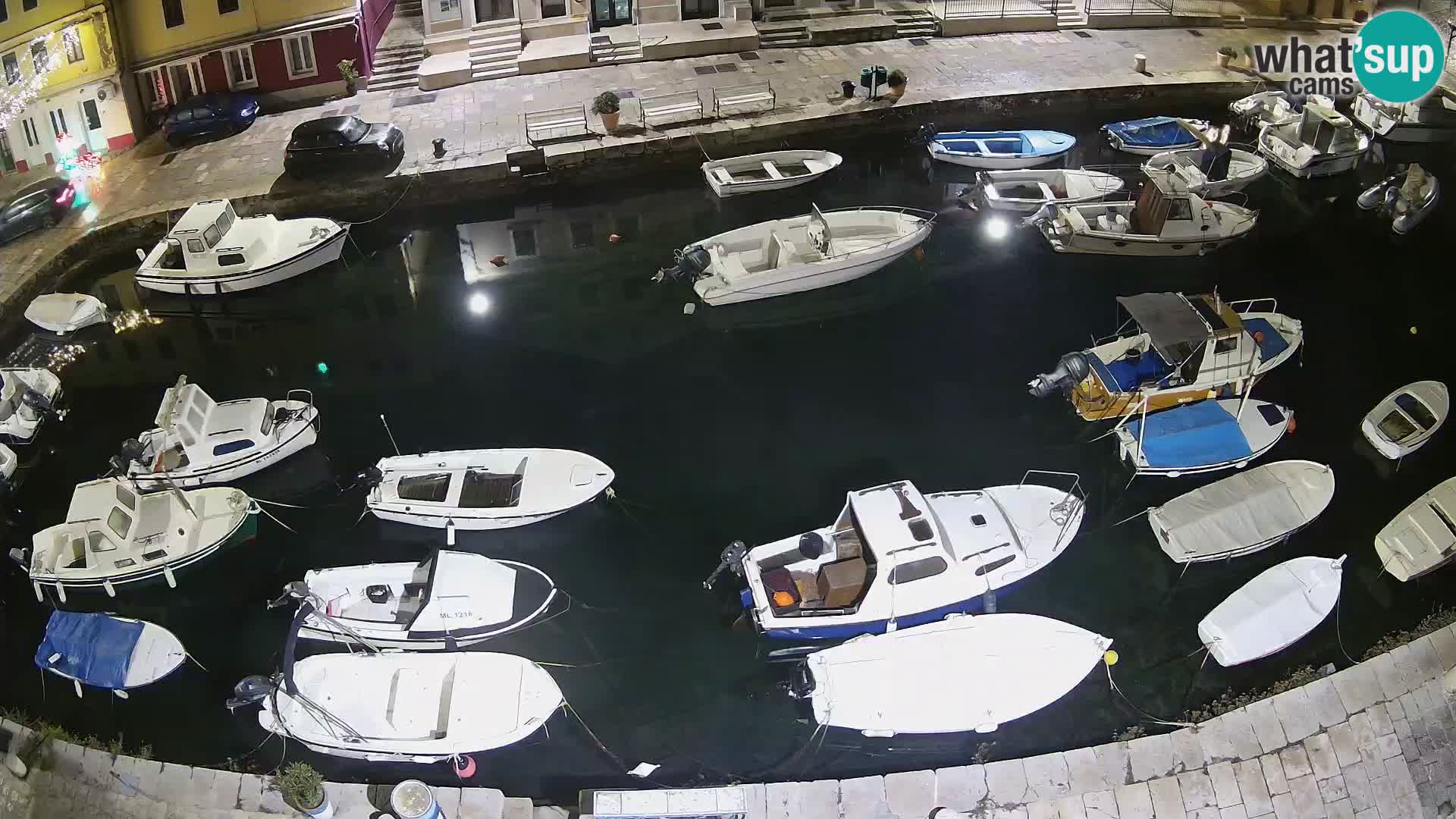 Veli Lošinj web kamera – trgič