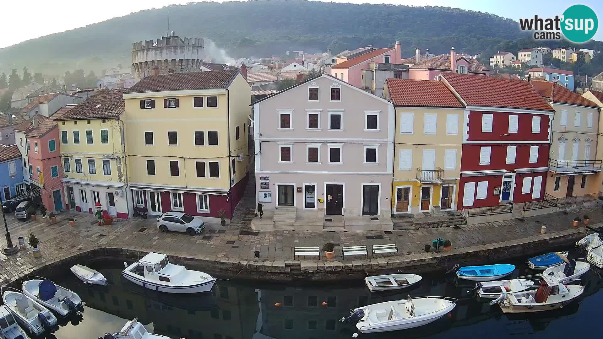 Veli Lošinj web kamera – trgič