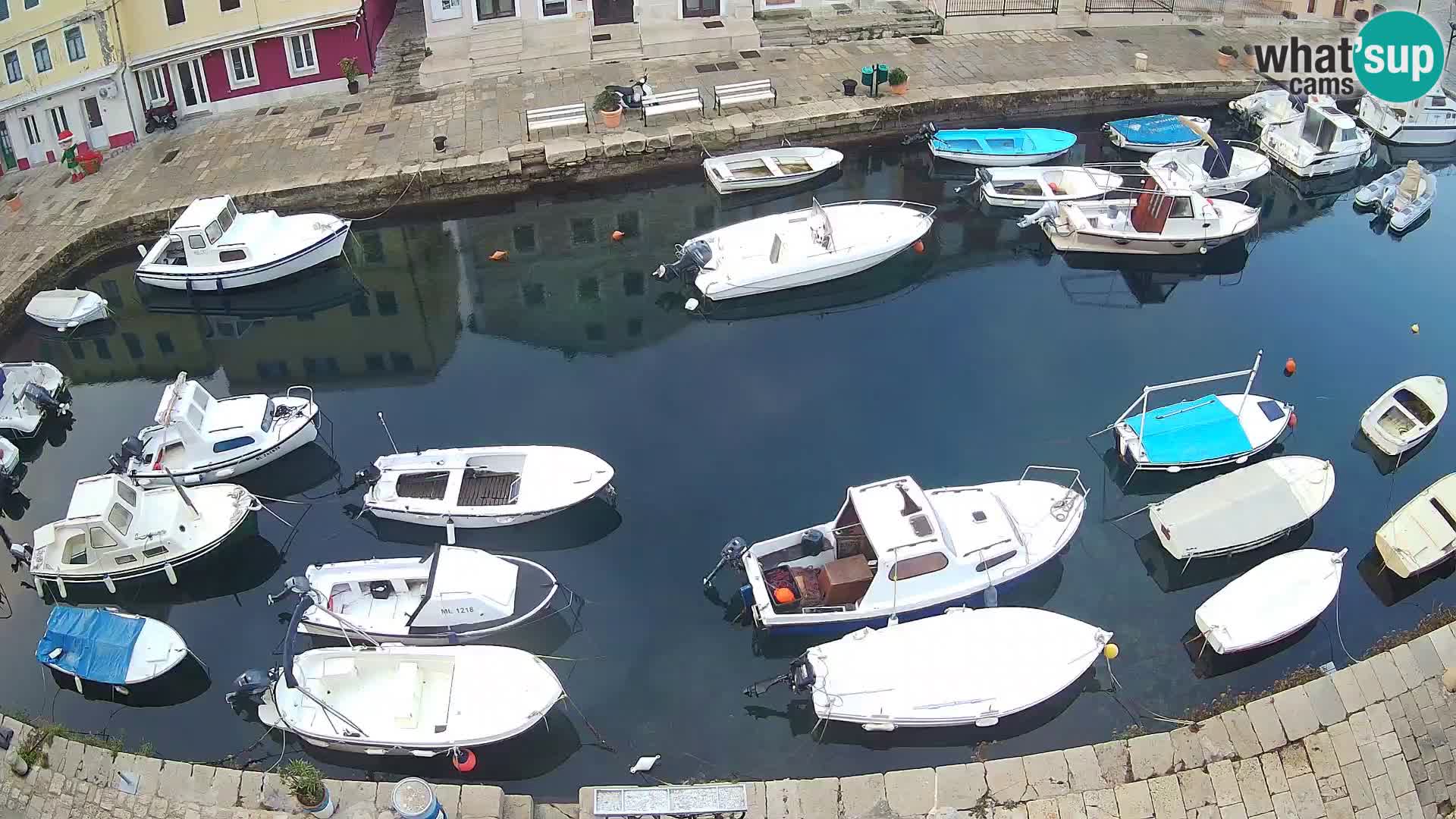 Veli Lošinj spletna kamera – trg