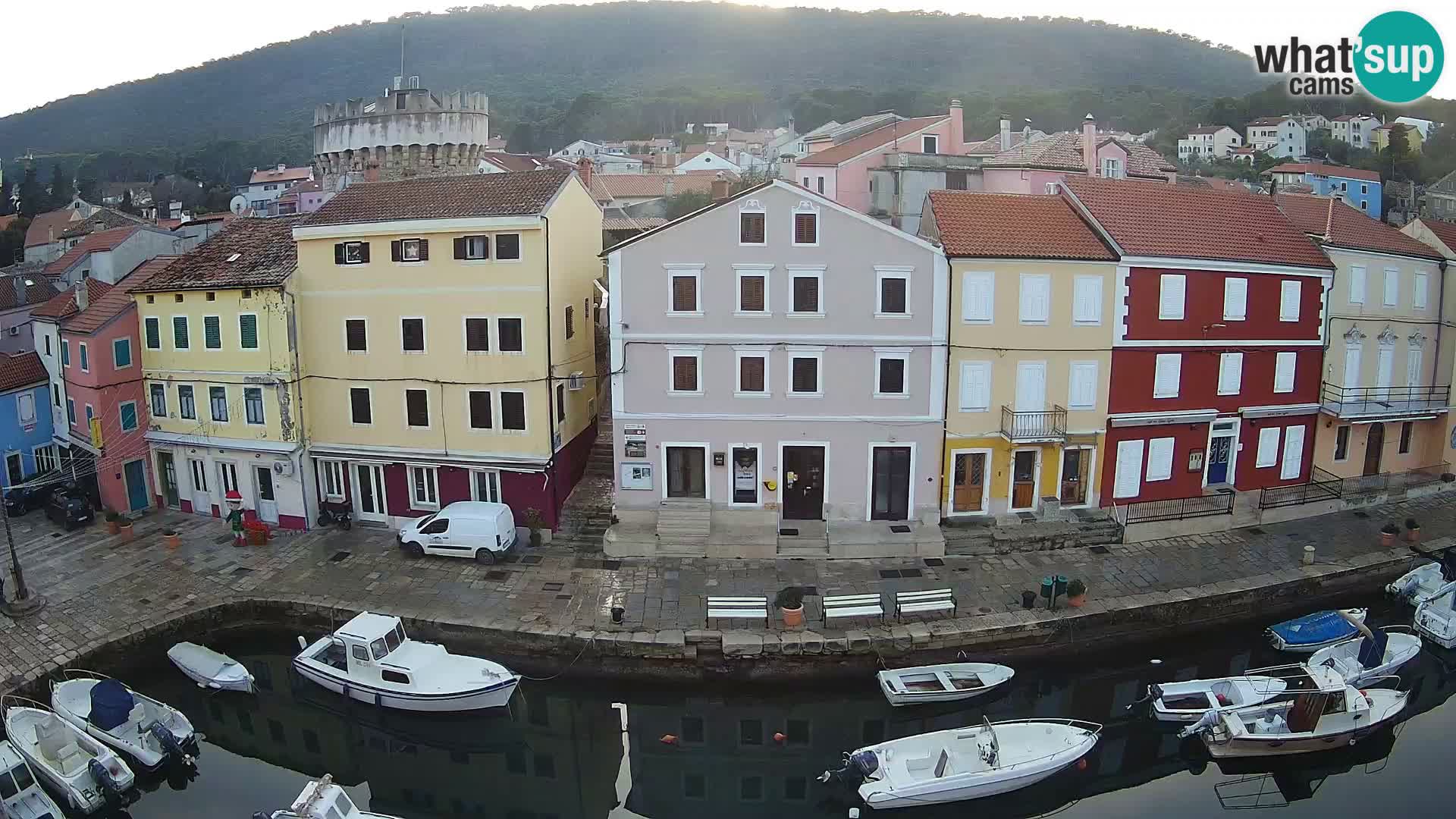 Veli Lošinj spletna kamera – trg