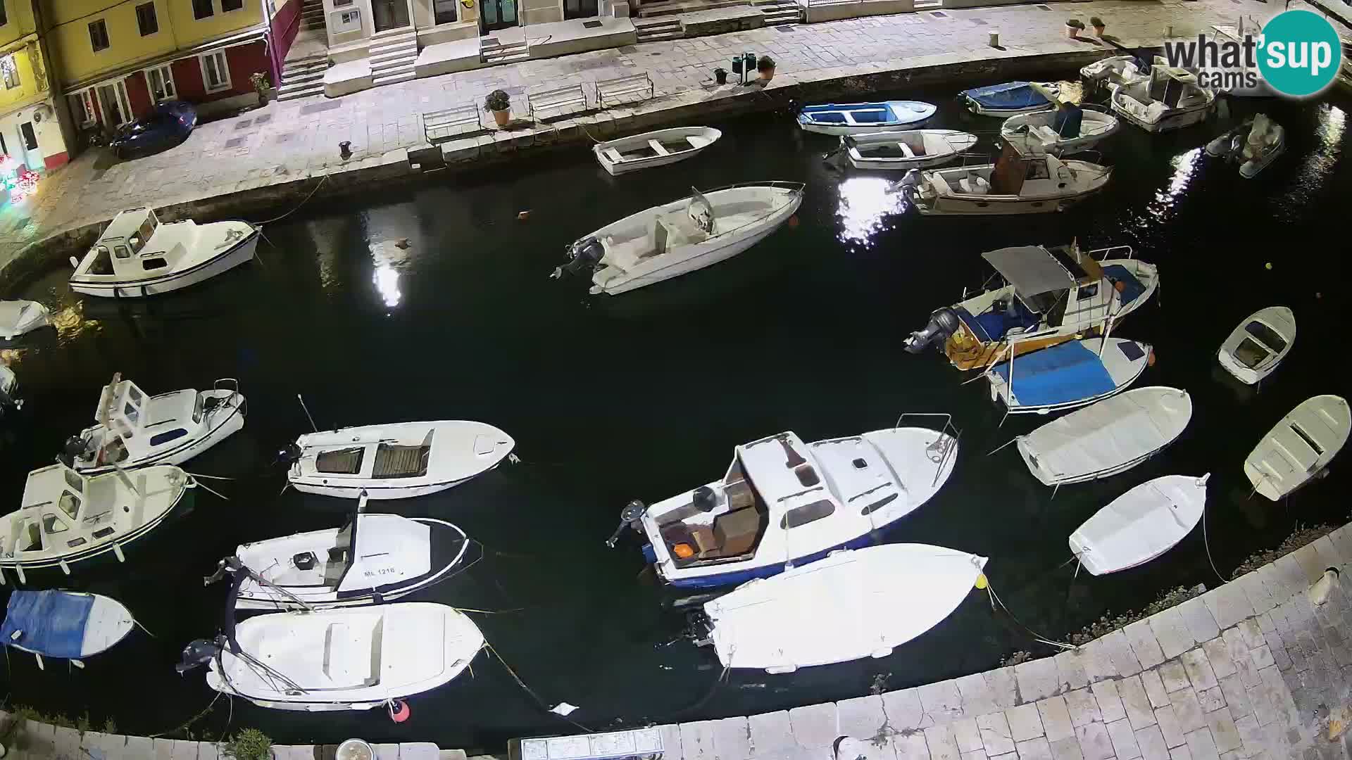 Veli Lošinj web kamera – trgič