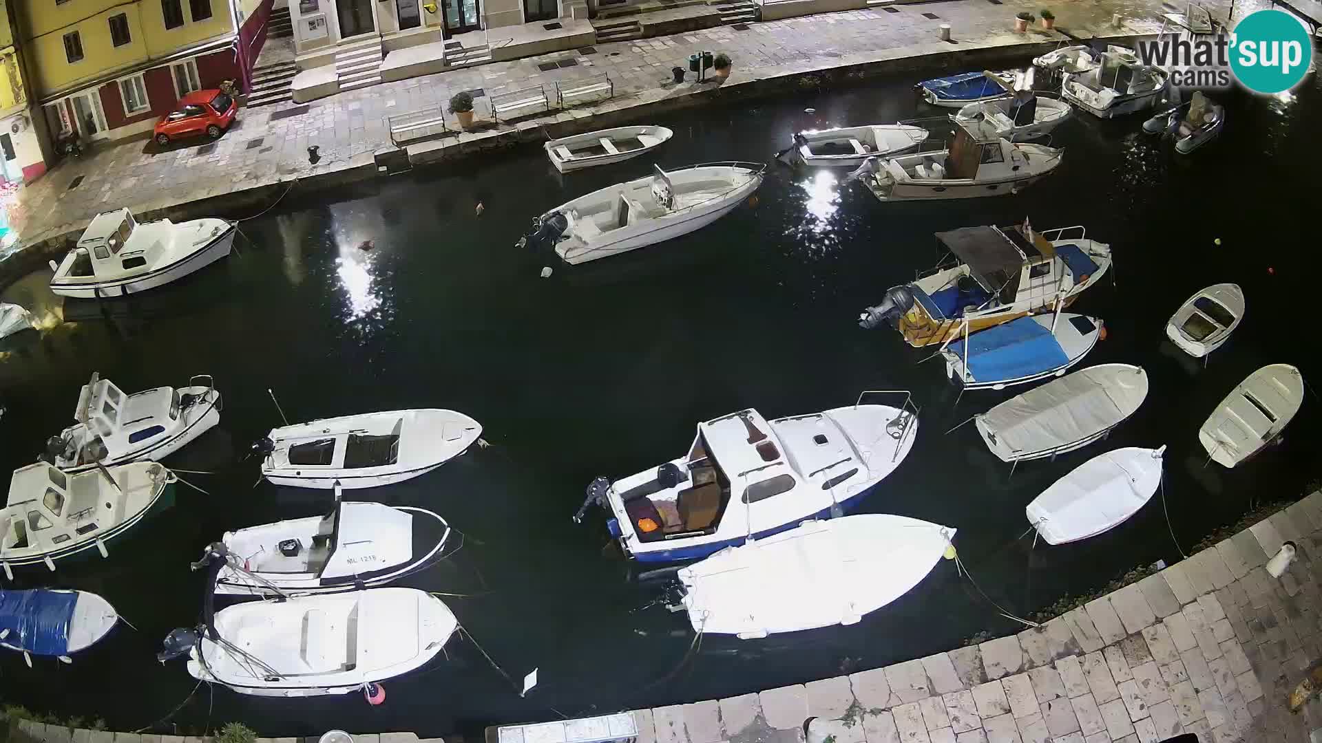 Veli Lošinj web kamera – trgič