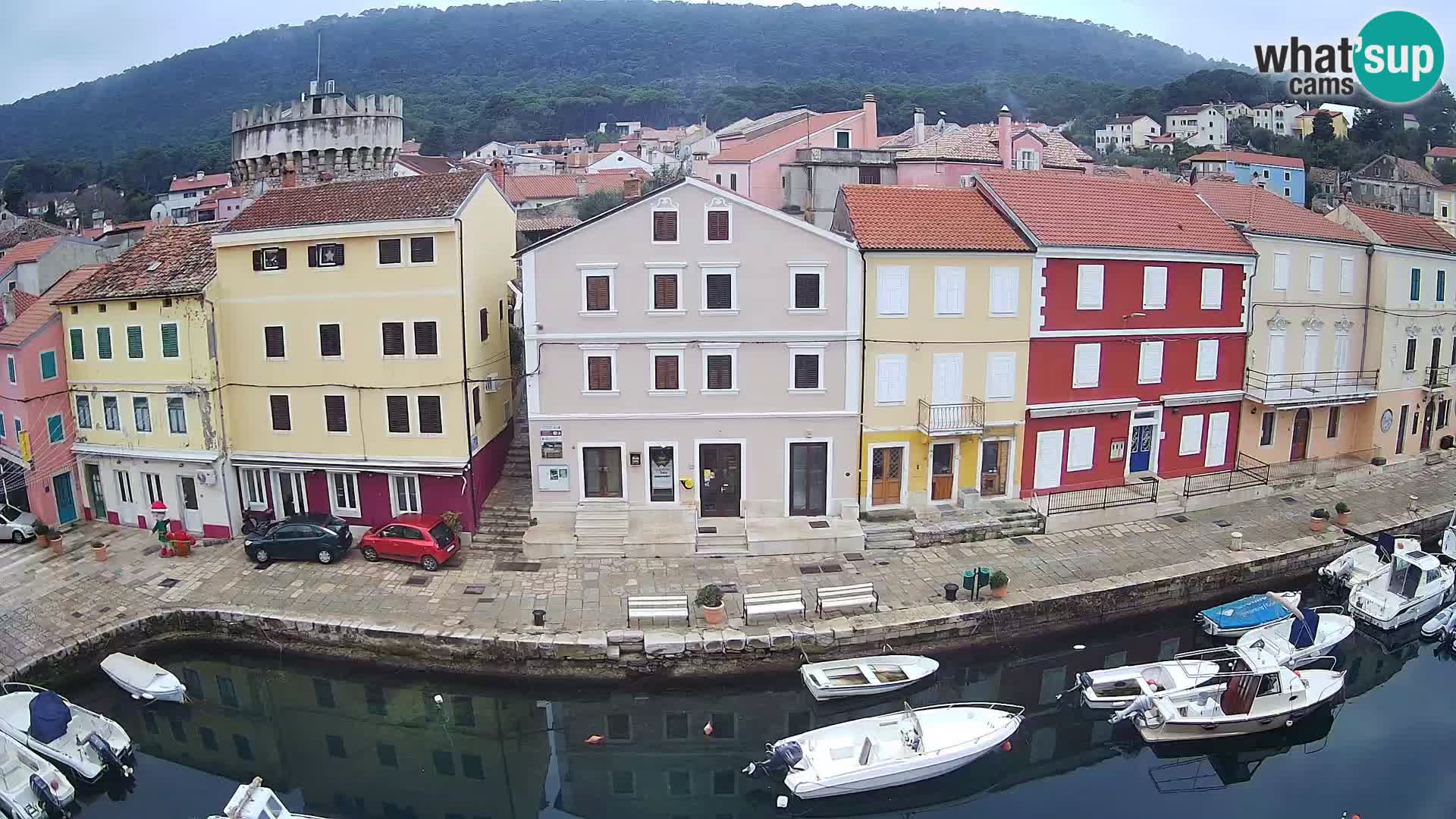 Veli Lošinj web kamera – trgič