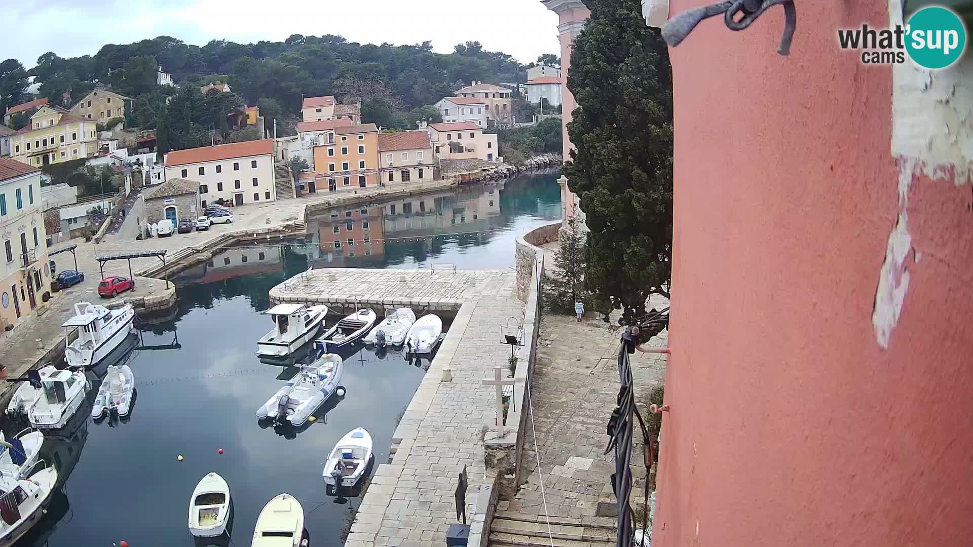 Veli Lošinj spletna kamera – trg