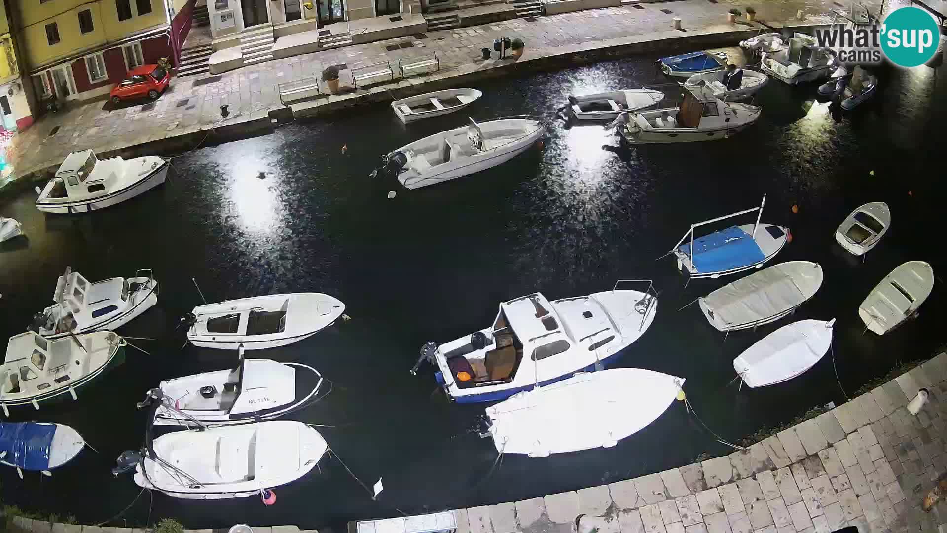 Veli Lošinj web kamera – trgič