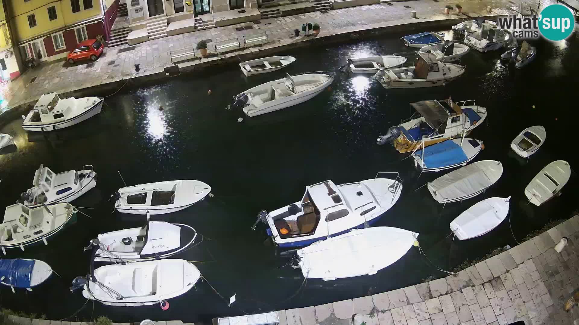 Veli Lošinj spletna kamera – trg