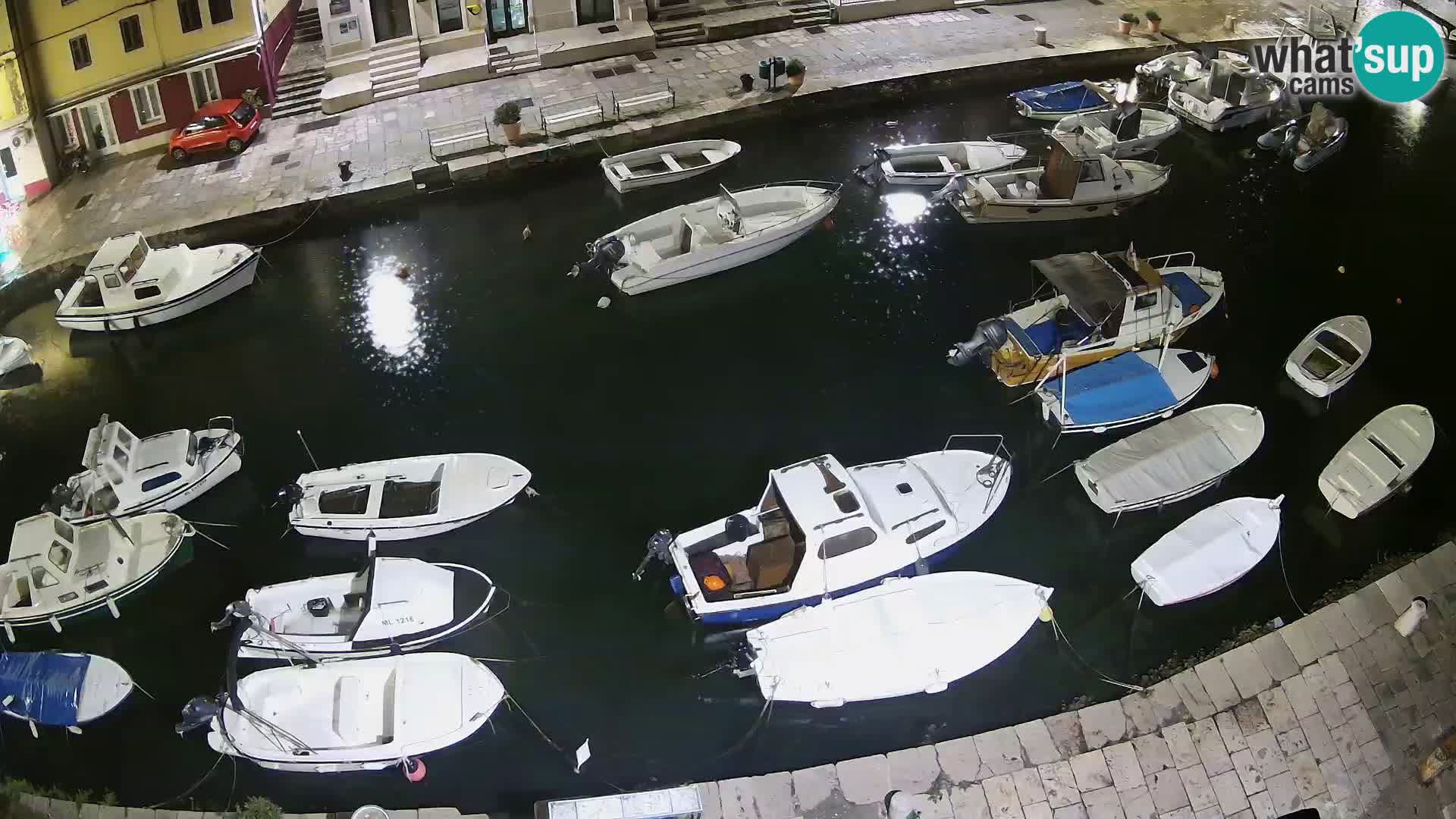 Veli Lošinj web kamera – trgič