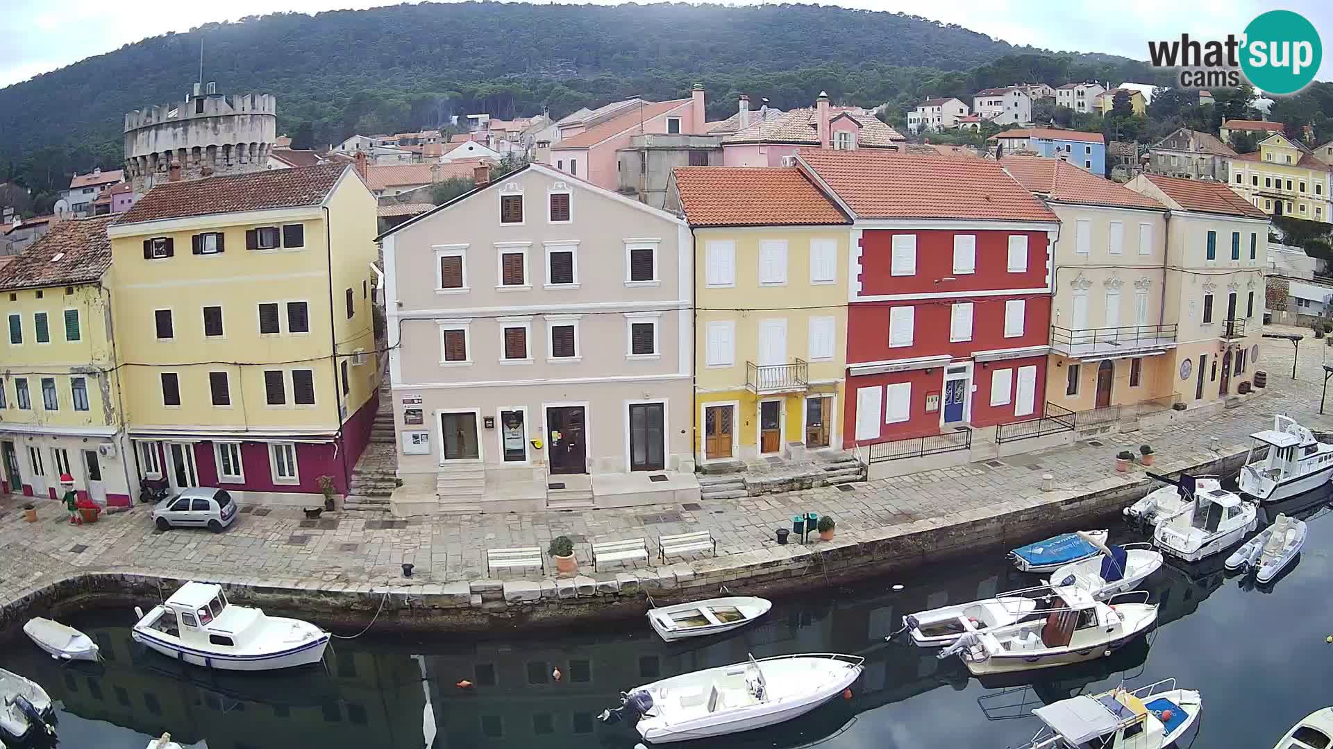 Veli Lošinj web kamera – trgič