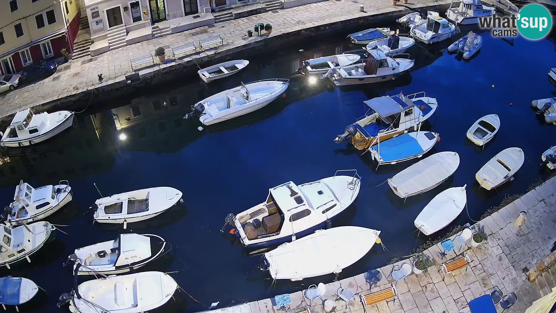 Veli Lošinj web kamera – trgič