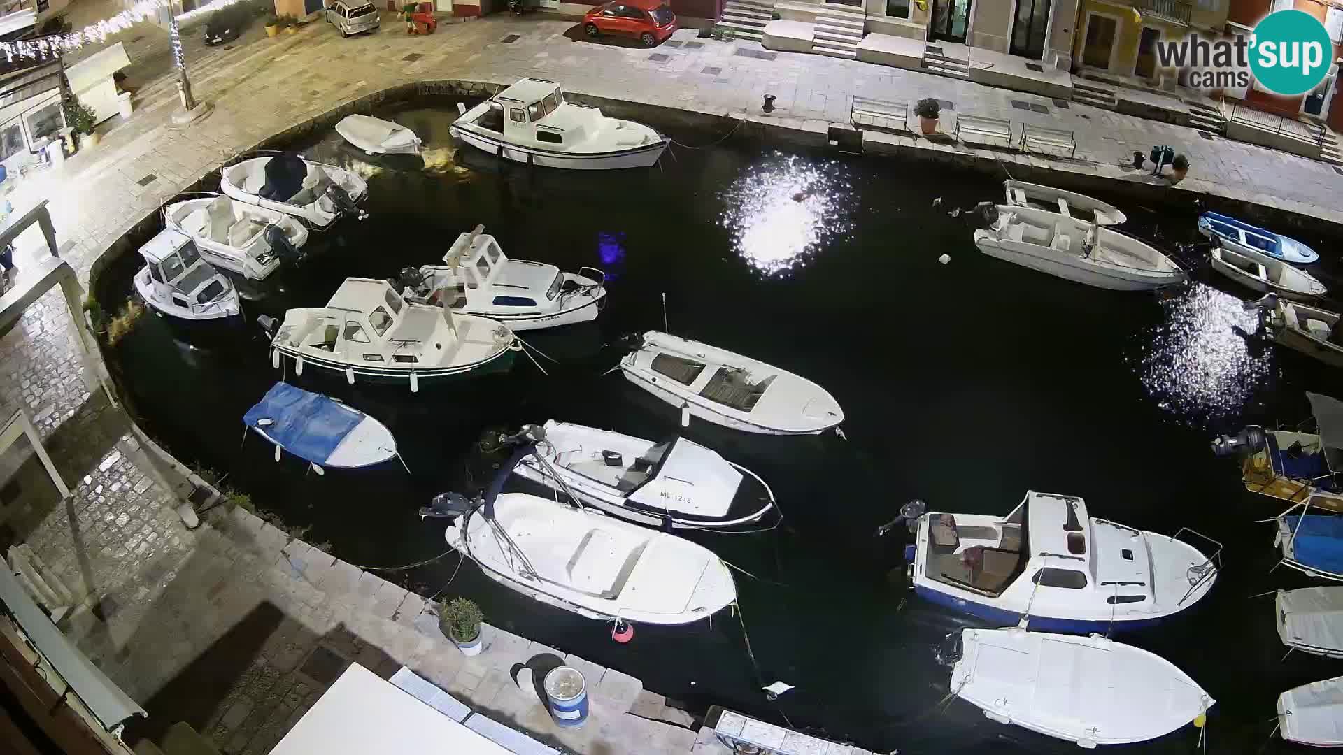 Veli Lošinj web kamera – trgič