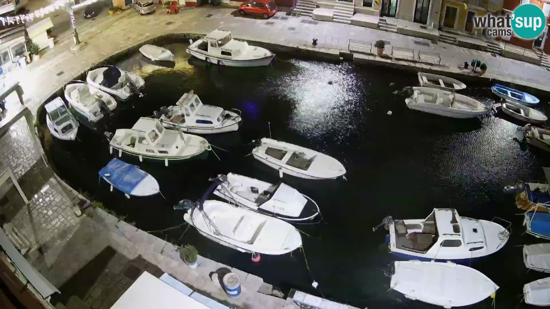 Veli Lošinj web kamera – trgič