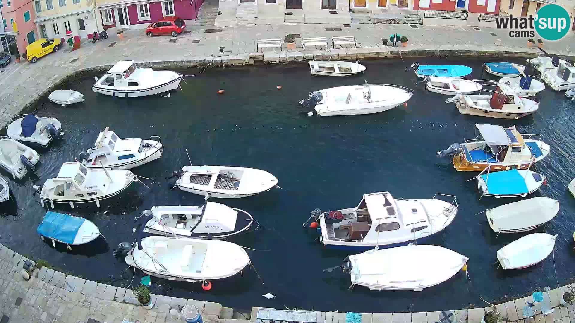 Veli Lošinj web kamera – trgič