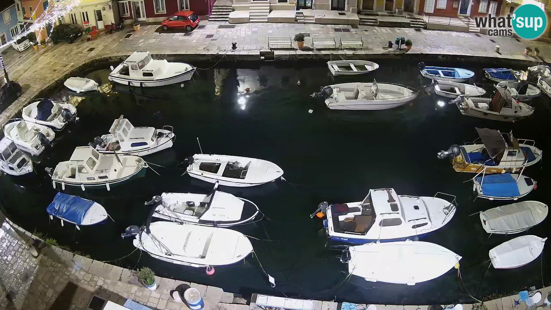 Veli Lošinj web kamera – trgič