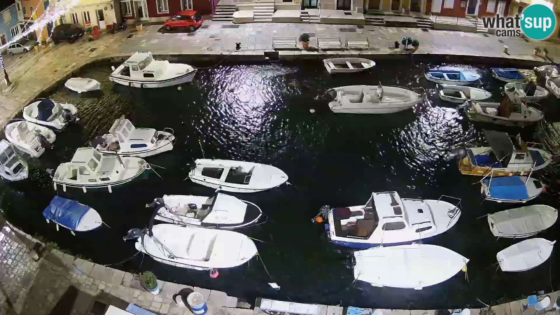 Veli Lošinj web kamera – trgič