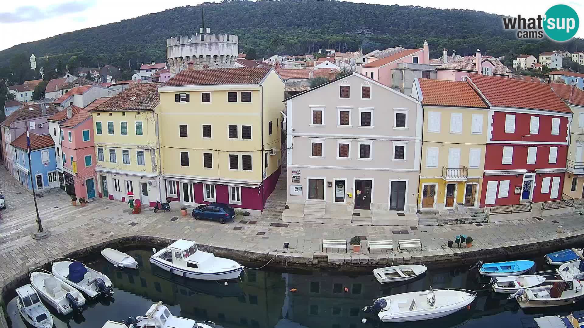 Veli Lošinj web kamera – trgič
