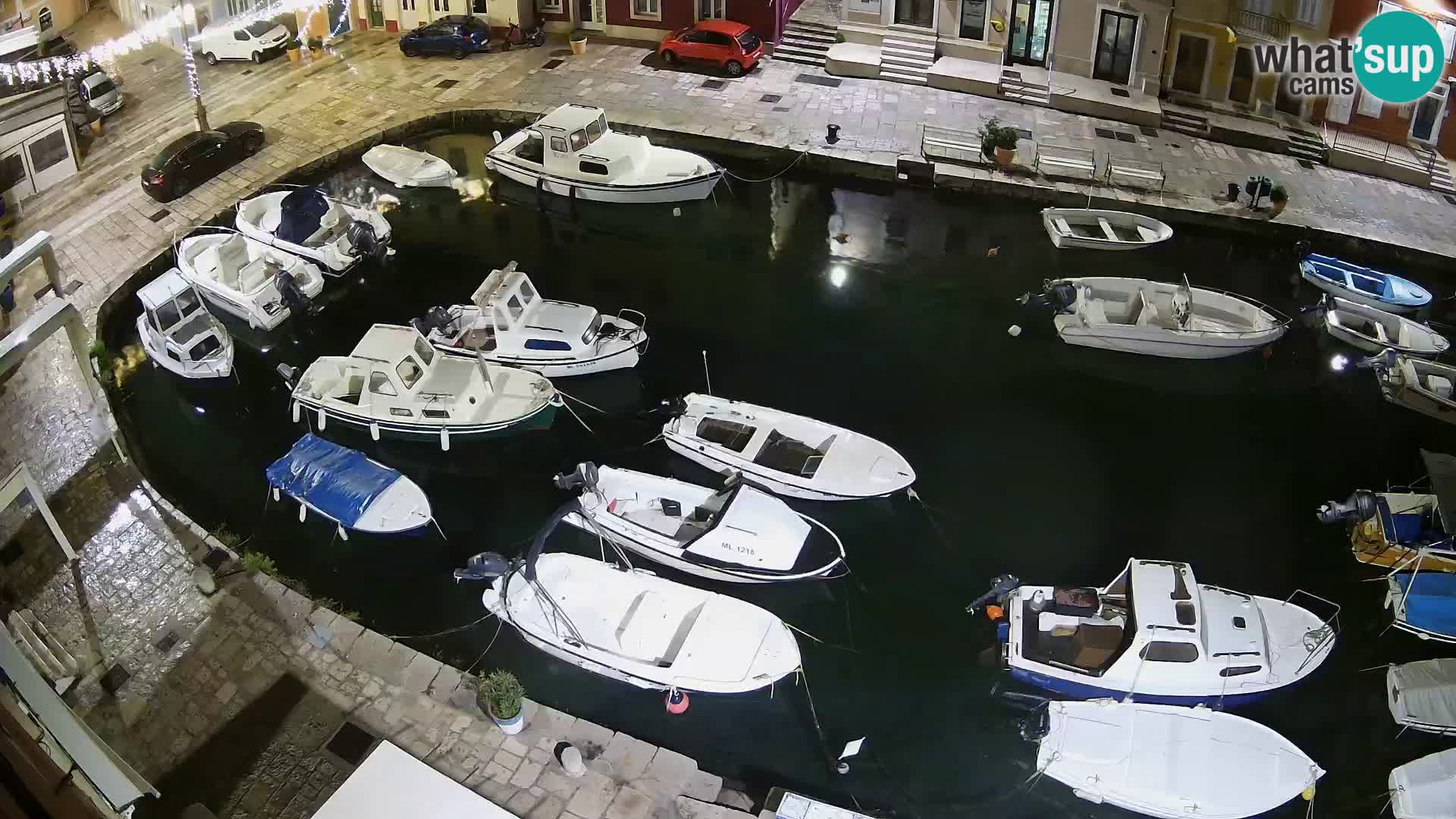 Veli Lošinj web kamera – trgič