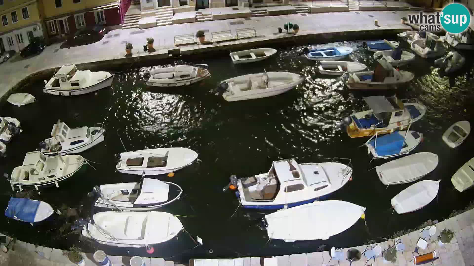 Veli Lošinj web kamera – trgič