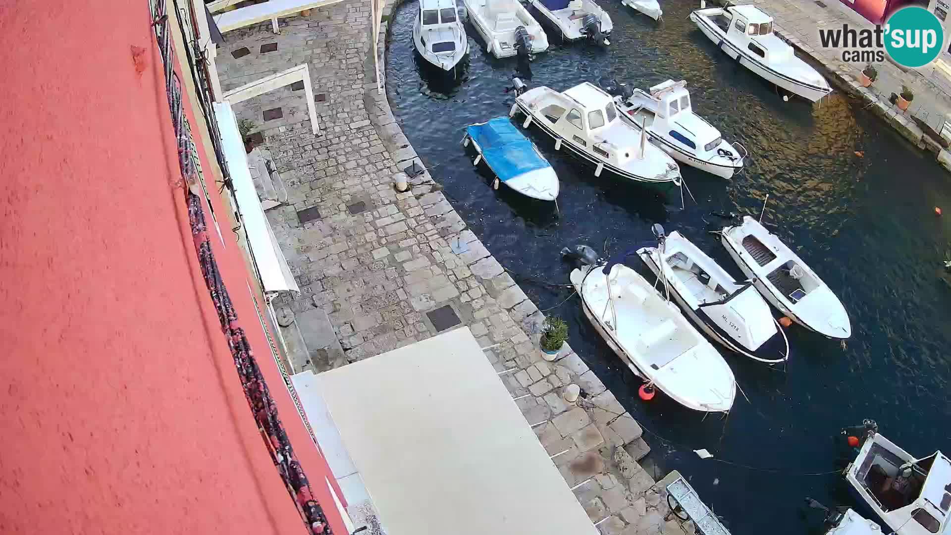 Veli Lošinj web kamera – trgič