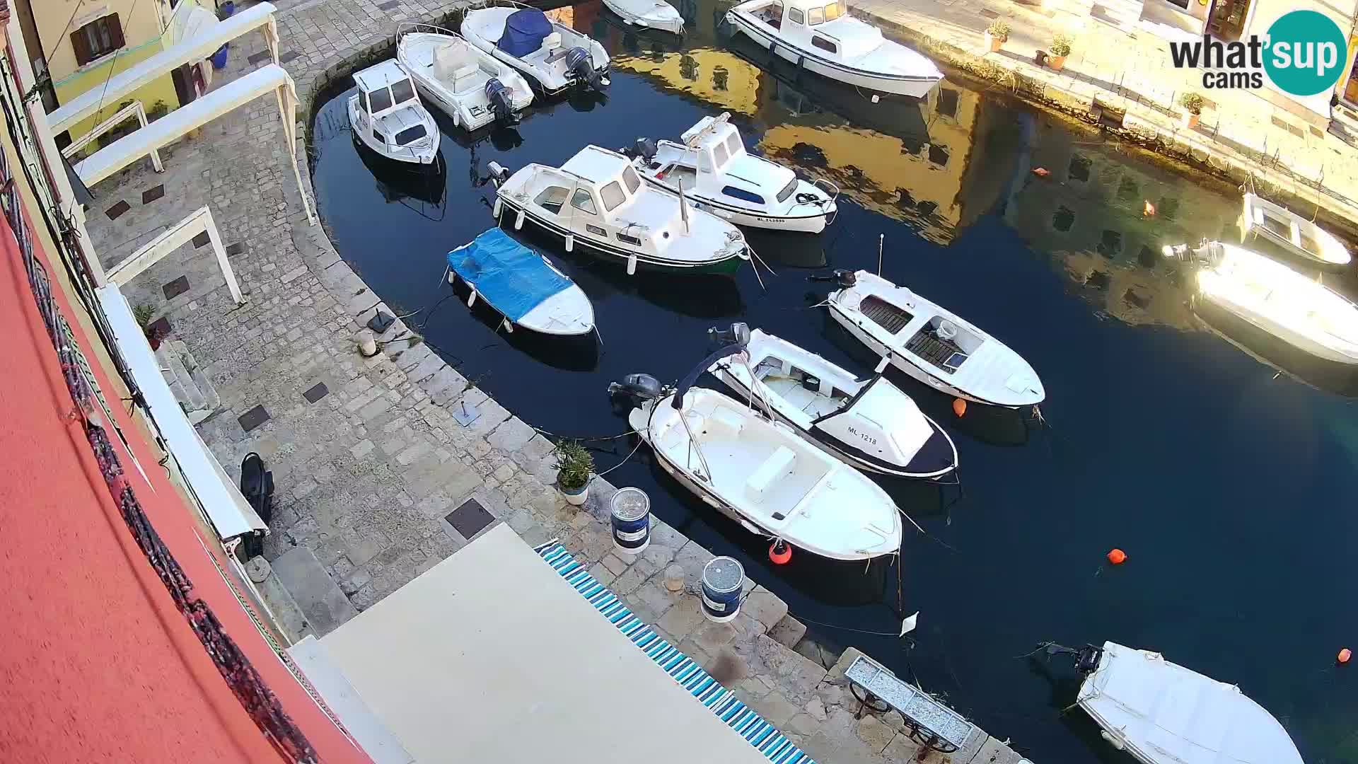 Veli Lošinj camera en vivo – plaza
