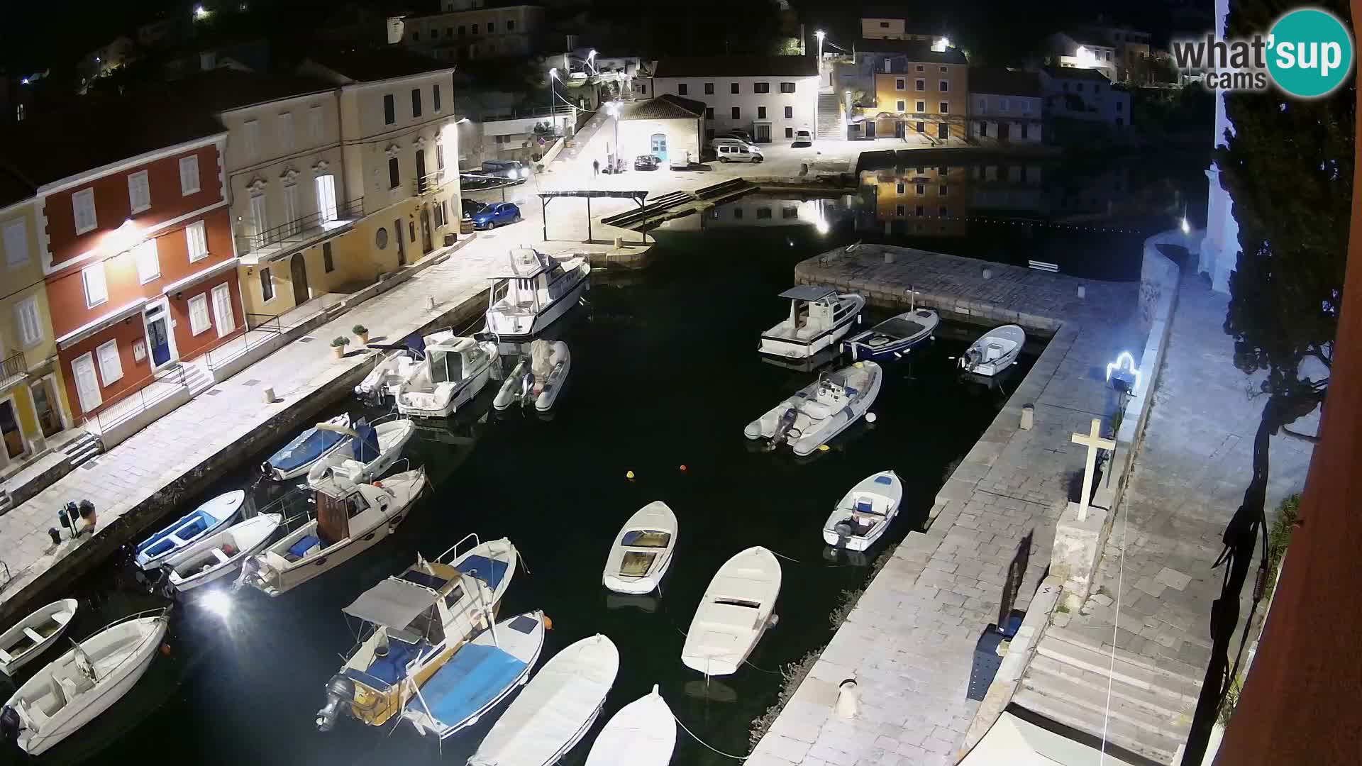 Veli Lošinj spletna kamera – trg