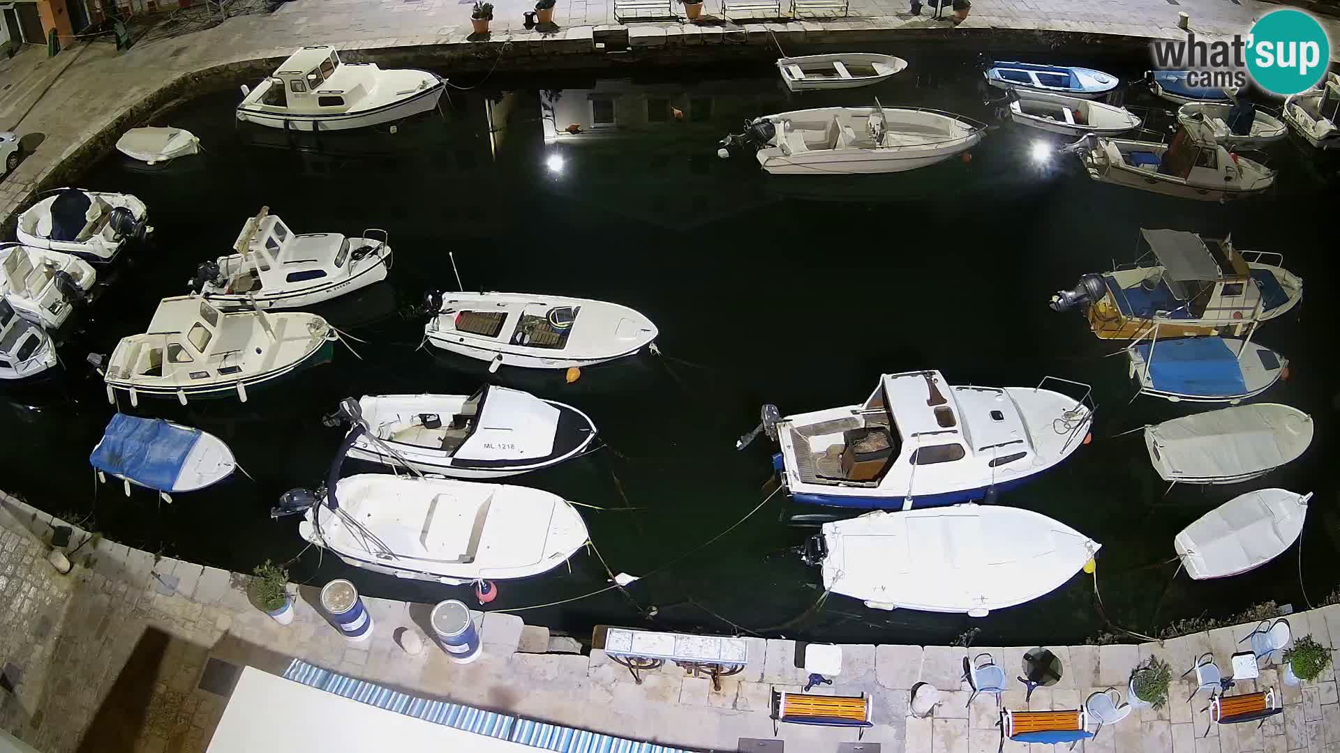 Veli Lošinj web kamera – trgič