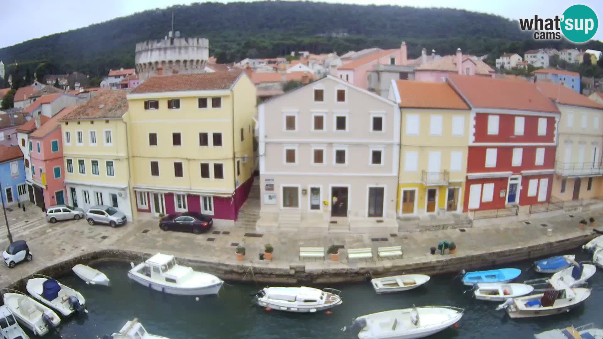 Veli Lošinj spletna kamera – trg