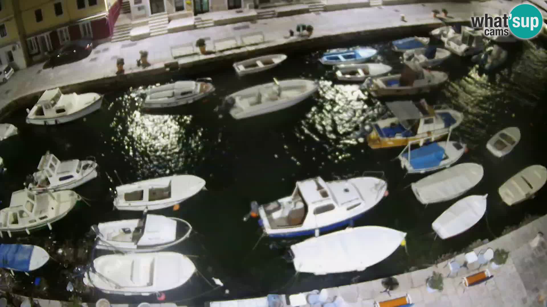 Veli Lošinj web kamera – trgič