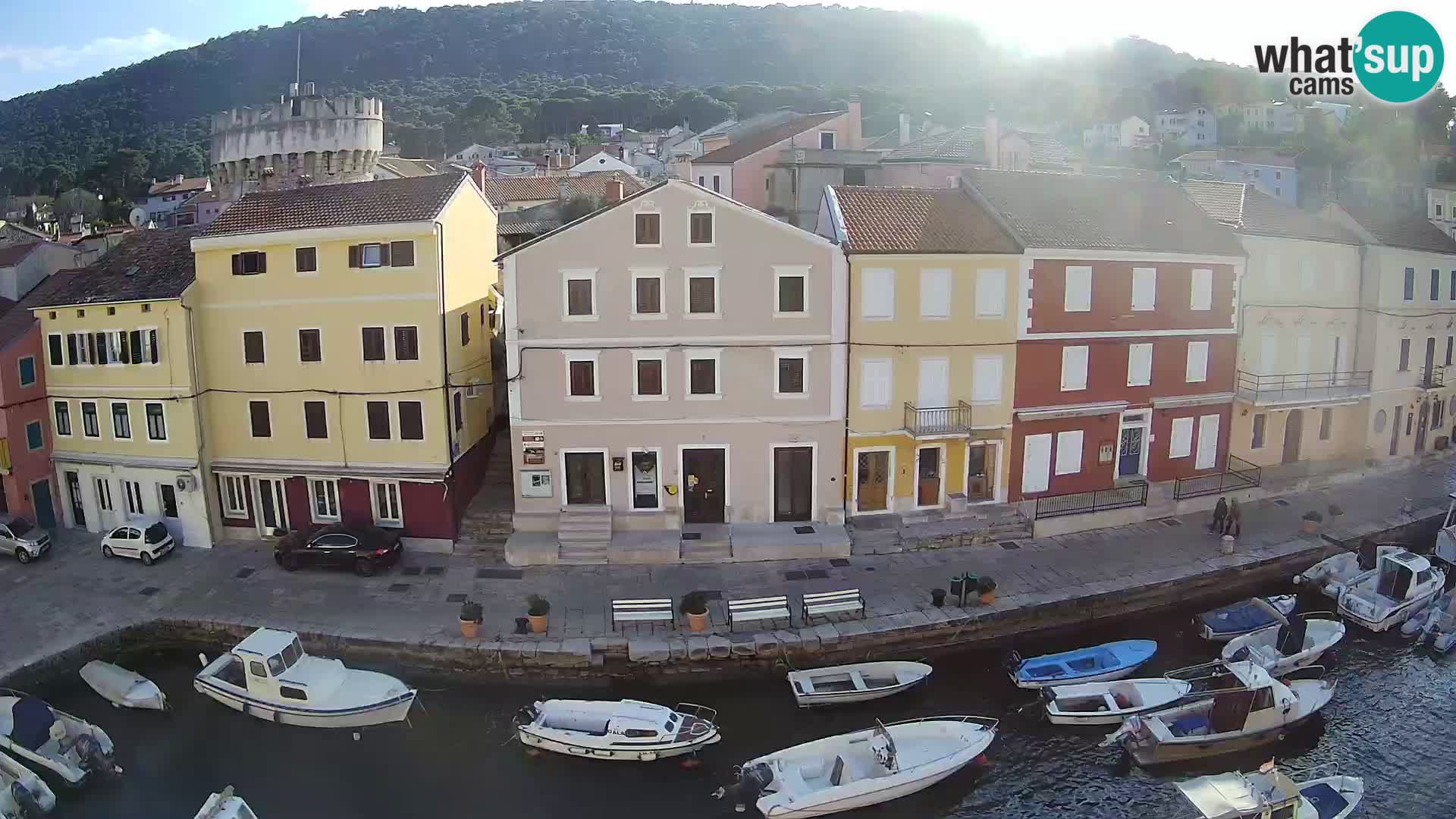 Veli Lošinj web kamera – trgič